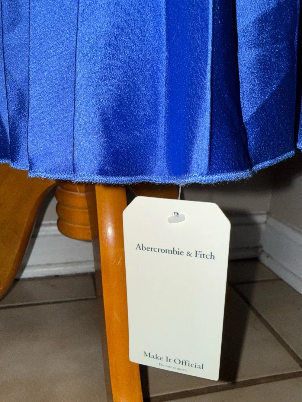 NWT Abercrombie & Fitch Giselle Pleated Cutout Blue Satin Maxi Dress,Size-Med
